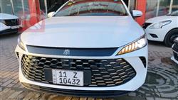 بی وای دی Qin Plus